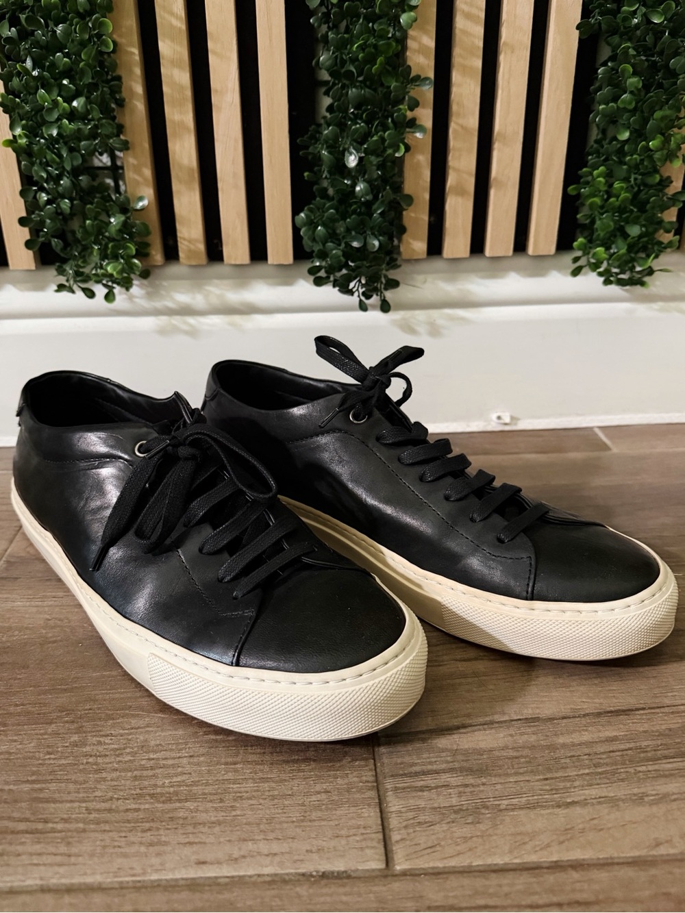 Good Man Black Leather Sneakers - EUC